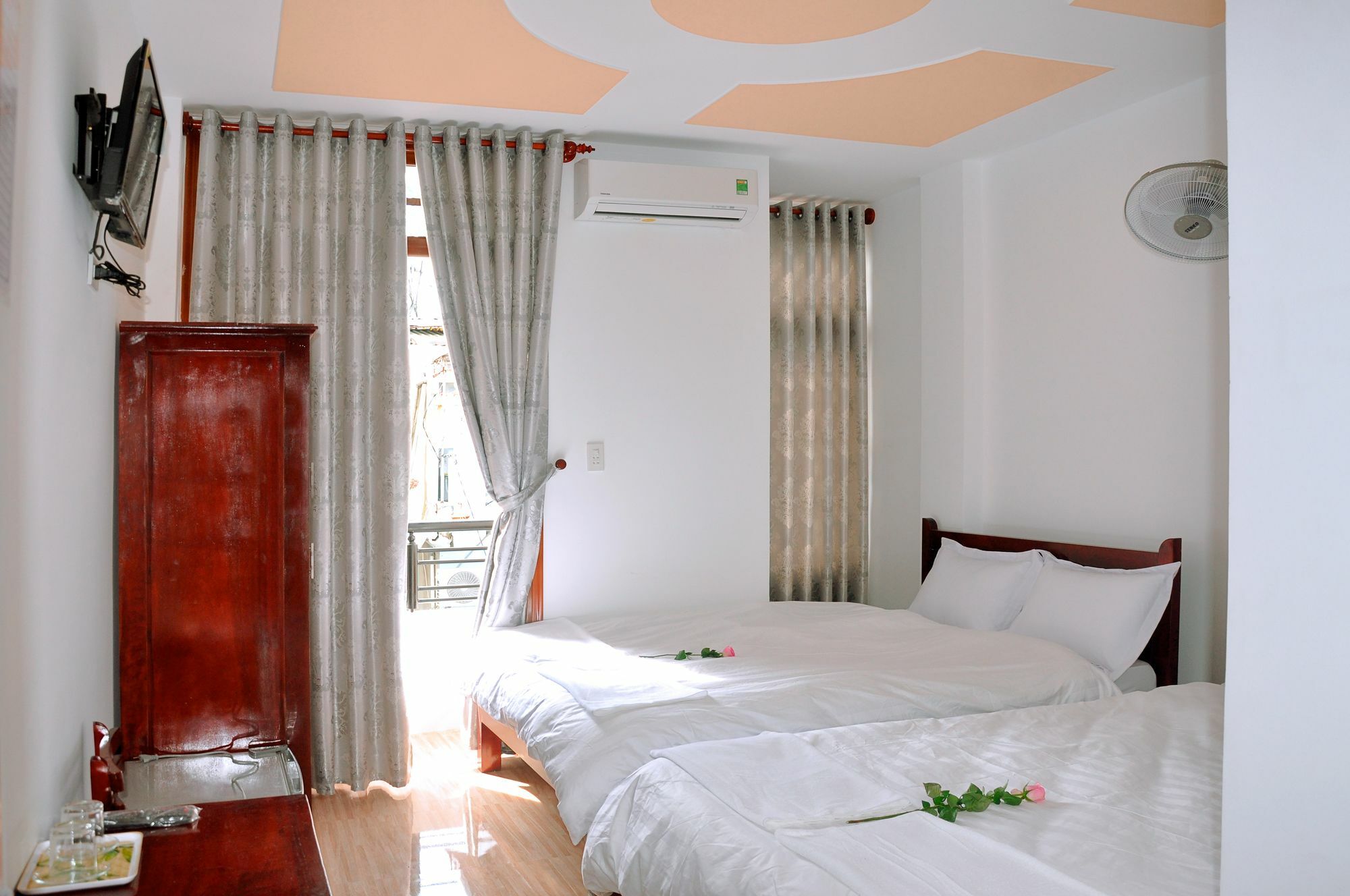 Ngoc Tung Mini Hotel Hue Eksteriør bilde